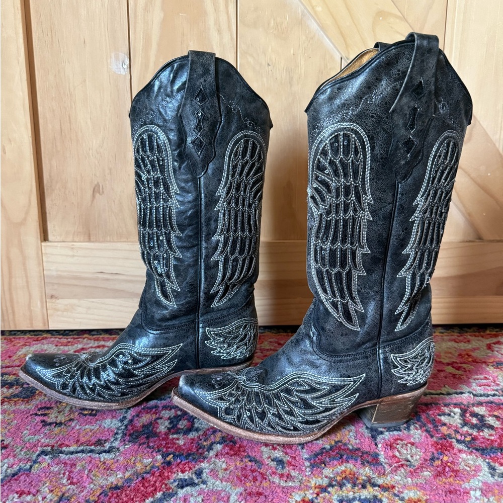 Corral Vintage “Wings” Black Western Cowboy Boots
